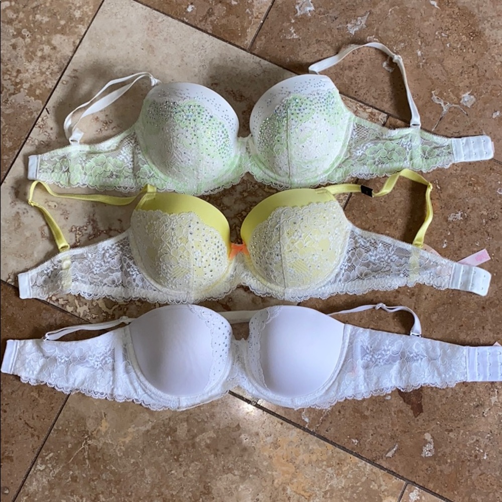 Victoria secret bras.